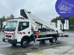 Renault Maxity 140