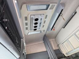 RENAULT T480 High / Retarder / Bycool / Anhänger vorhand