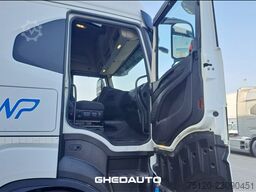 IVECO TRATTORE IVECO S - WAY 460 LNG METANO