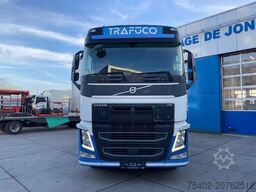 Volvo FH 13.420 Globetrotter / ADR + PTO / Stand Airco