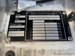 Volvo FH 13.420 Globetrotter / ADR + PTO / Stand Airco