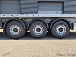 Lecitrailer PLATEAU TWISTLOCKS EXTENSIBLE