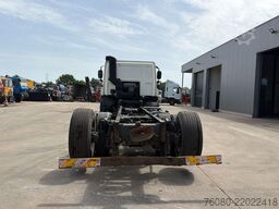 DAF CF 85.360 (FRONT STEEL / DEVANT LAMES / BOITE M...