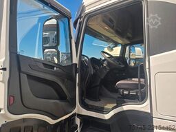 IVECO S-WAY 530 * RETARDER * 2 X TANK * ACC * WENIG KM
