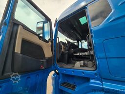 MAN TGX 18.510 * ACC * TOP * 2X TANK * NAVI*RETARDER