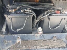 MAN TGL02 - TGL 8.240 4X2 BL