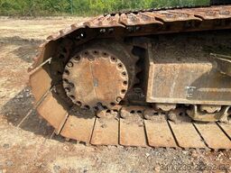 Komatsu PC240LC-10