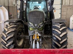 Valtra N155