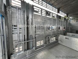 PEZZIOLI RBA31 3.Stock Viehanhänger, Hubdach, Tränke