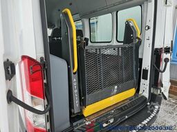 Ford 9 Sitzer el. Rollstuhl Rampe klappbar