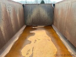 MERCEDES-BENZ Arocs 4148AK BB 8x8 Kipper 33m³ 3x Vorhanden