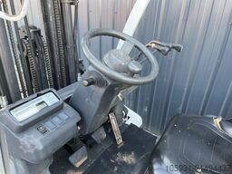 UniCarriers Y1D1A15Q