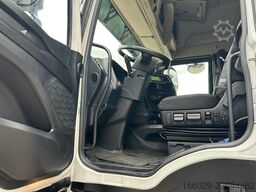 IVECO S-WAY 490 NAVI 2 Tanks Sehr gepflegt