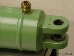unbekannt Hub 940 mm Kolbenstange 60 mm