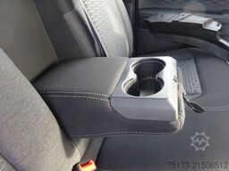 FORD Ranger XLT 4x4 DoKa AT Winterd. Streuer Schild