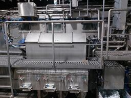 GM Gera Flaschenreinigungsmaschine