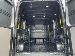 MAN TGE 3.180 L3H3 Kasten 4x4 ACC LED NAV LENKRADHZ