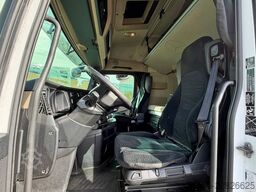 MERCEDES-BENZ Actros 1942 EURO 6 ONLY 431.000 KM 2x TANKS HOLL