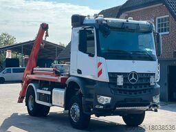 MERCEDES-BENZ Arocs 1848 4x4 HYVA Absetzkipper