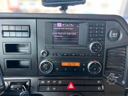 MERCEDES-BENZ Arocs 1848 4x4 HYVA Absetzkipper