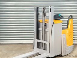 Jungheinrich ERD 220 DrivePlus - nur 2804 Std. - Batterie 84%