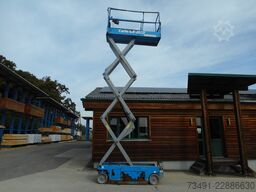 Genie GS-2032 ( 8,13m )