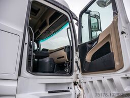 MERCEDES ACTROS 1845 LS