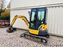 KOMATSU PC26MR-3 / 2020 BJ / 2 x Löffel