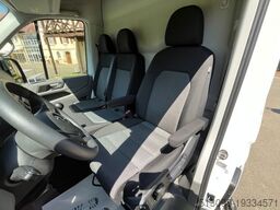 VOLKSWAGEN CRAFTER 2.0 TDI BOTT REGALS. STANDHZG. NAVI PDC
