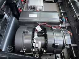 VOLKSWAGEN CRAFTER 2.0 TDI BOTT REGALS. STANDHZG. NAVI PDC