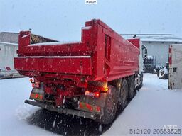 Volvo FH540 8x4 tipper w/ new dual clutch.
