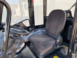 JCB 403 / 980 Stunden / Schaufel + Gabel