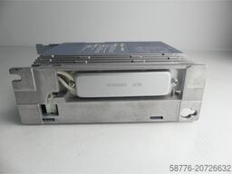 Siemens Sinamics S210 6SL3210-5HB10-4UF0 Umrichter SN:ZVM4XVM009140 0,4kW 240V~-ungebr.-