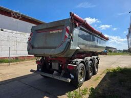 SCHMITZ CARGOBULL ca. 26 cbm Hlabrund Hinterkipper, Lift