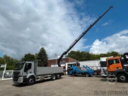 IVECO Pritsche + HIAB HIDUO 228 Kran