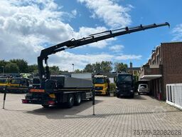 IVECO Pritsche + HIAB HIDUO 228 Kran