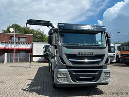 IVECO Pritsche + HIAB HIDUO 228 Kran