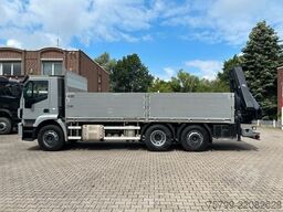 IVECO Pritsche + HIAB HIDUO 228 Kran