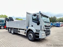 IVECO Pritsche + HIAB HIDUO 228 Kran
