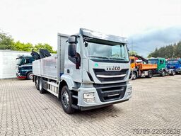 IVECO Pritsche + HIAB HIDUO 228 Kran