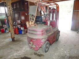 Steinbock DFG2C/340 Gabelstapler 2T Tragkraft