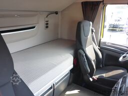 DAF XF 530 FAN  Kran Hyva HC213 E3