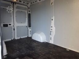 FIAT Ducato Kasten 140PS L2H2 Tempomat DAB+