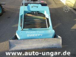 Beachtech Sweepy walk-behind Beachcleaner Strandre