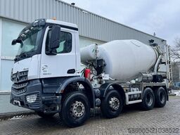 Mercedes-Benz Arocs 3240