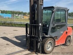 Toyota 02-8FDJF35 Dieselstapler
