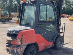 Toyota 02-8FDJF35 Dieselstapler