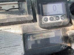 Toyota 02-8FDJF35 Dieselstapler