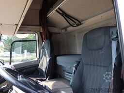 DAF CF 410 Schuifzeil + Dhollandia klep 2500 kg