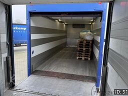 Mercedes-Benz Antos 2736 Day Cab, Euro 6, + Schmitz / Durchla...